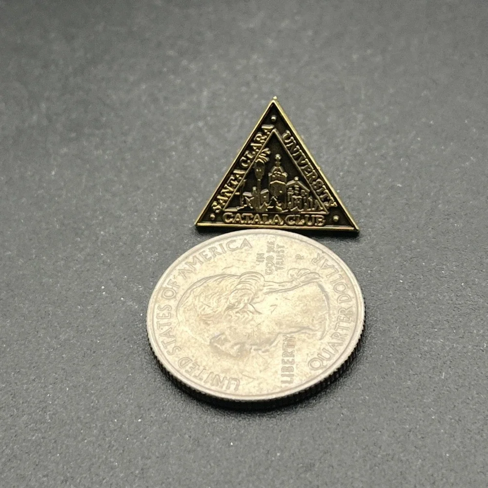 Santa Clara University Catala Club‎ Gold Tone Lapel Hat Pin